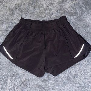 lululemon hotty hot shorts